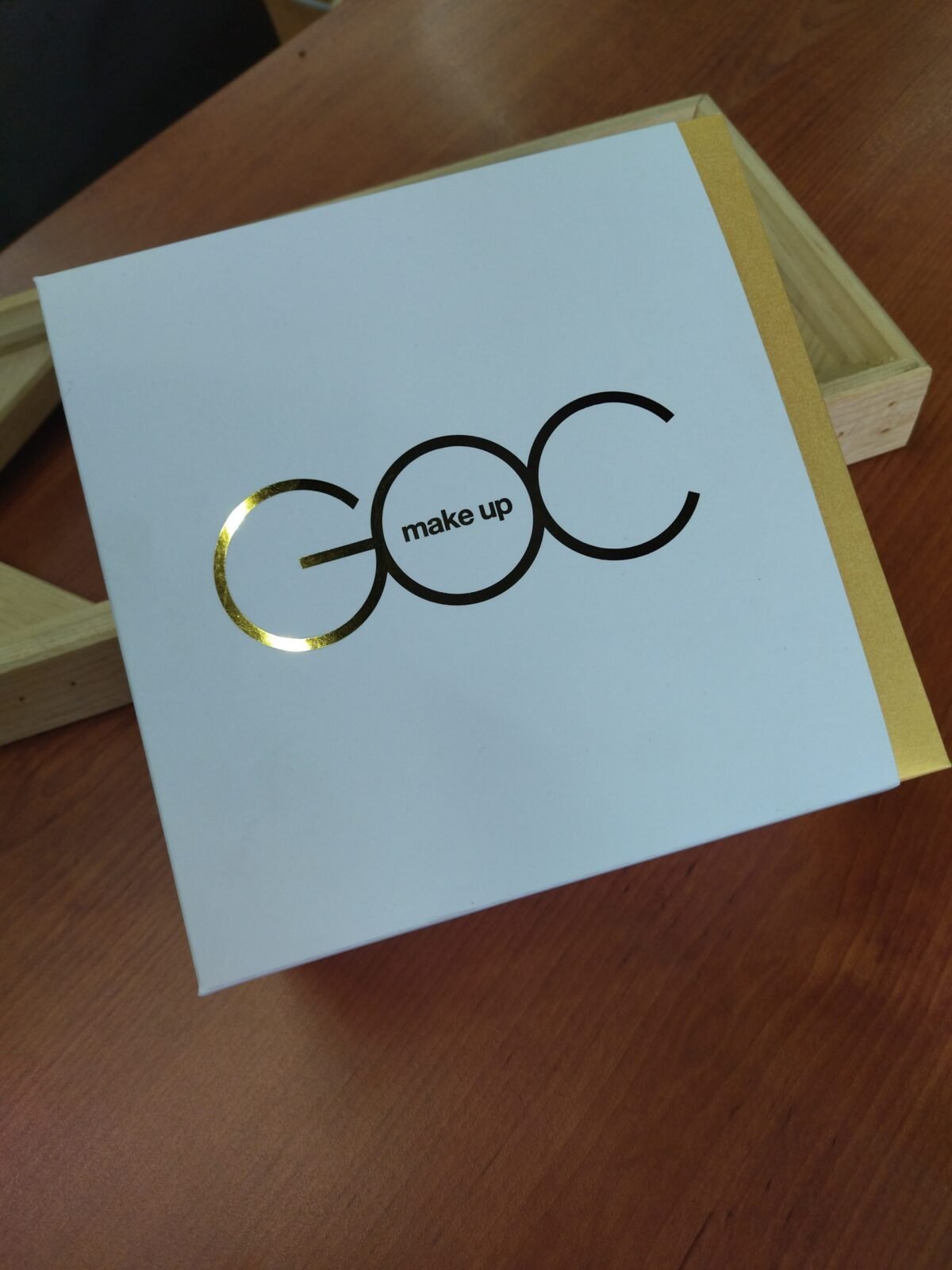 Caja modelo especial