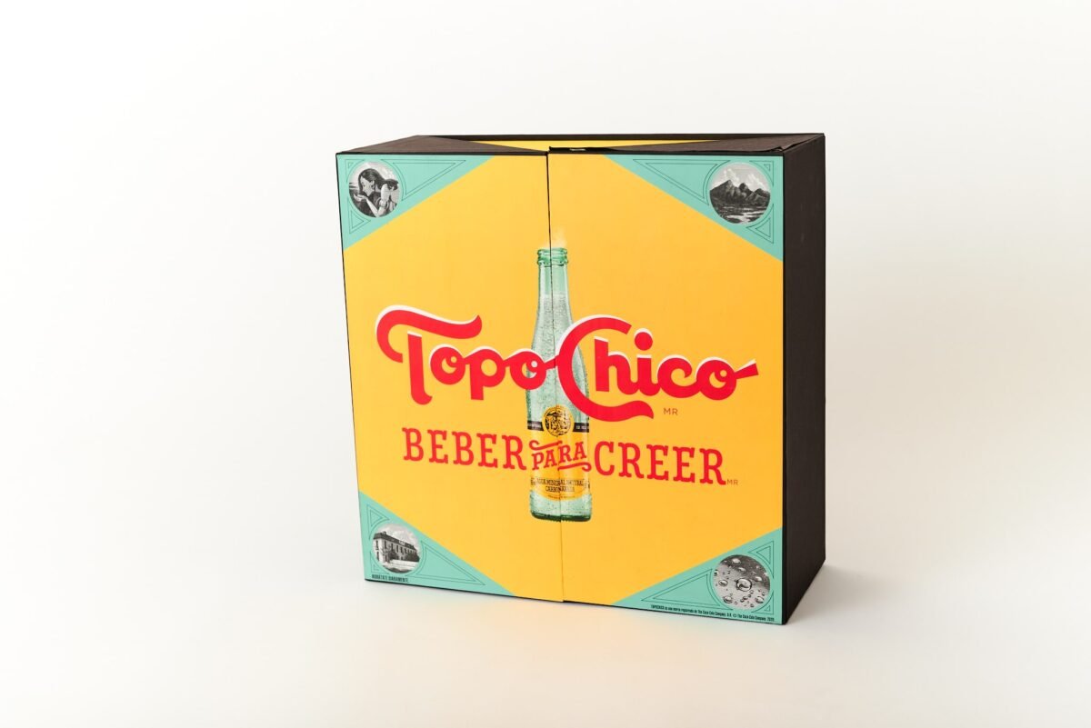 Caja rígida tipo ventana