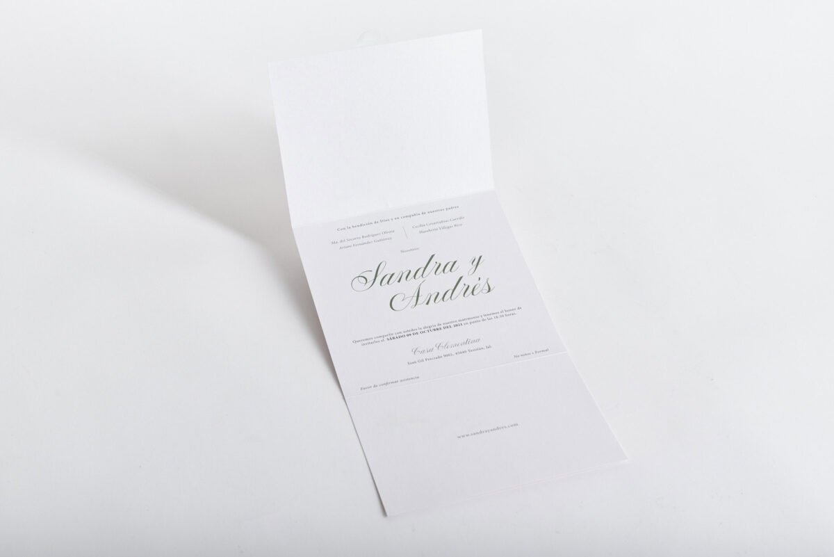 Invitaciones blancas elegantes