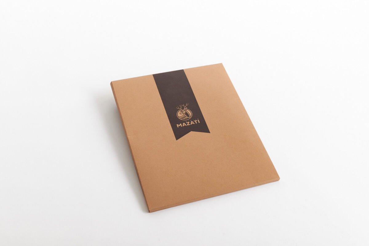 Sobre papel kraft tamaño carta