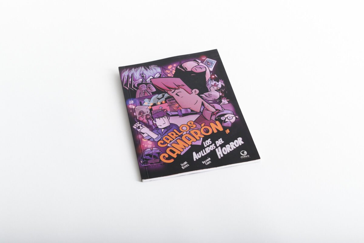 Libro pasta dura vertical tipo cómic